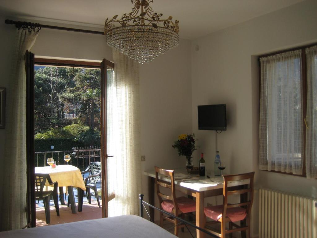 Villa Margherita Lake Maggiore Szoba fotó